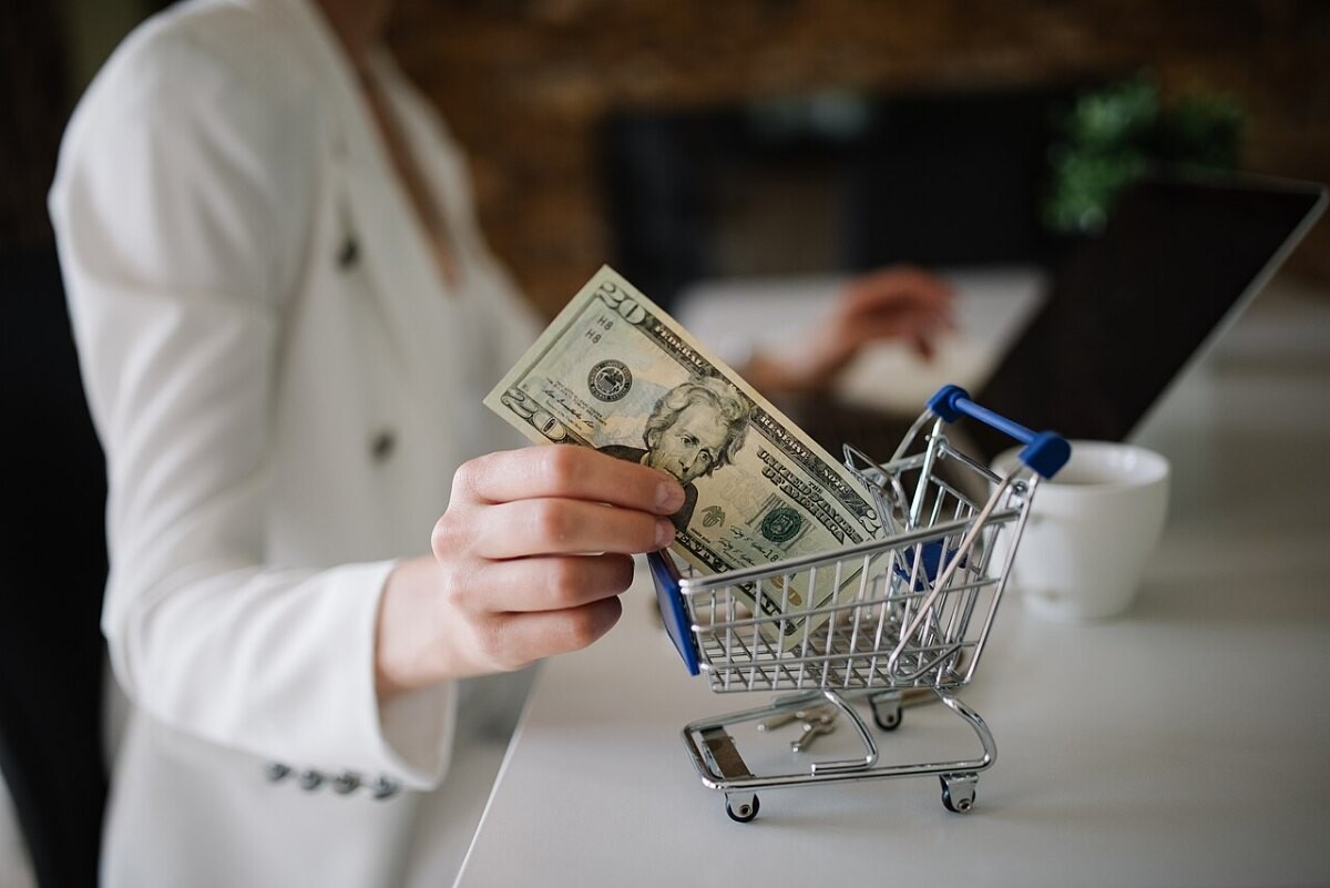 Online shopping with a smartphone