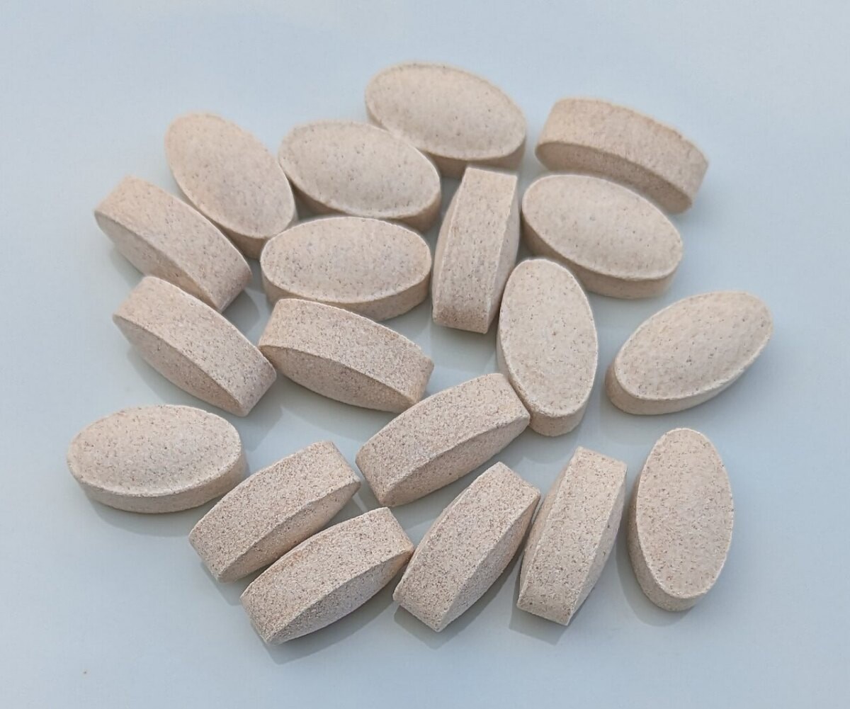 Vitamin C supplement tablets