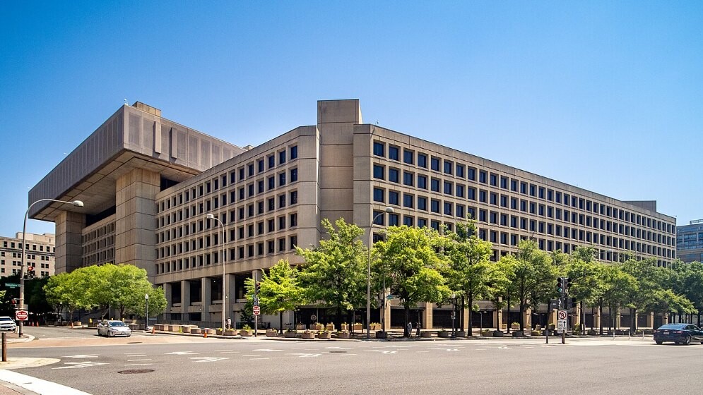 ワシントンにある米連邦捜査局（FBI）本部の建物