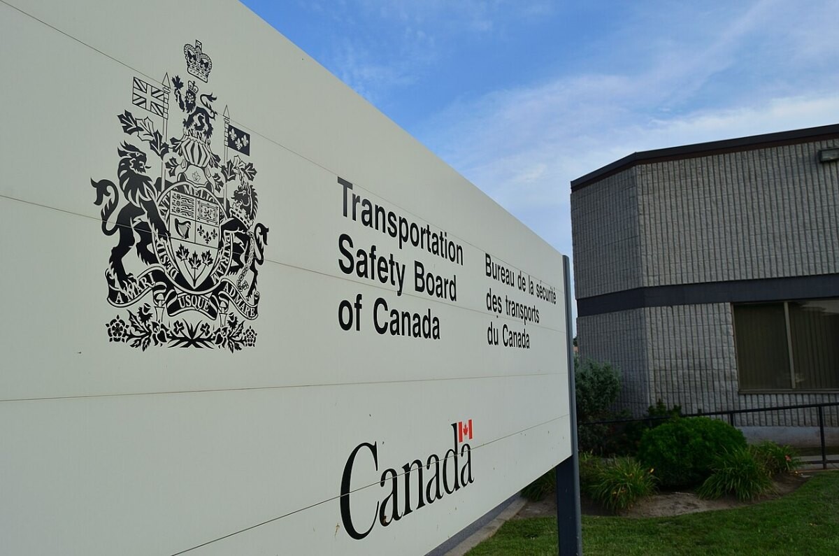 A low office building with a Transportation Safety Board of Canada sign