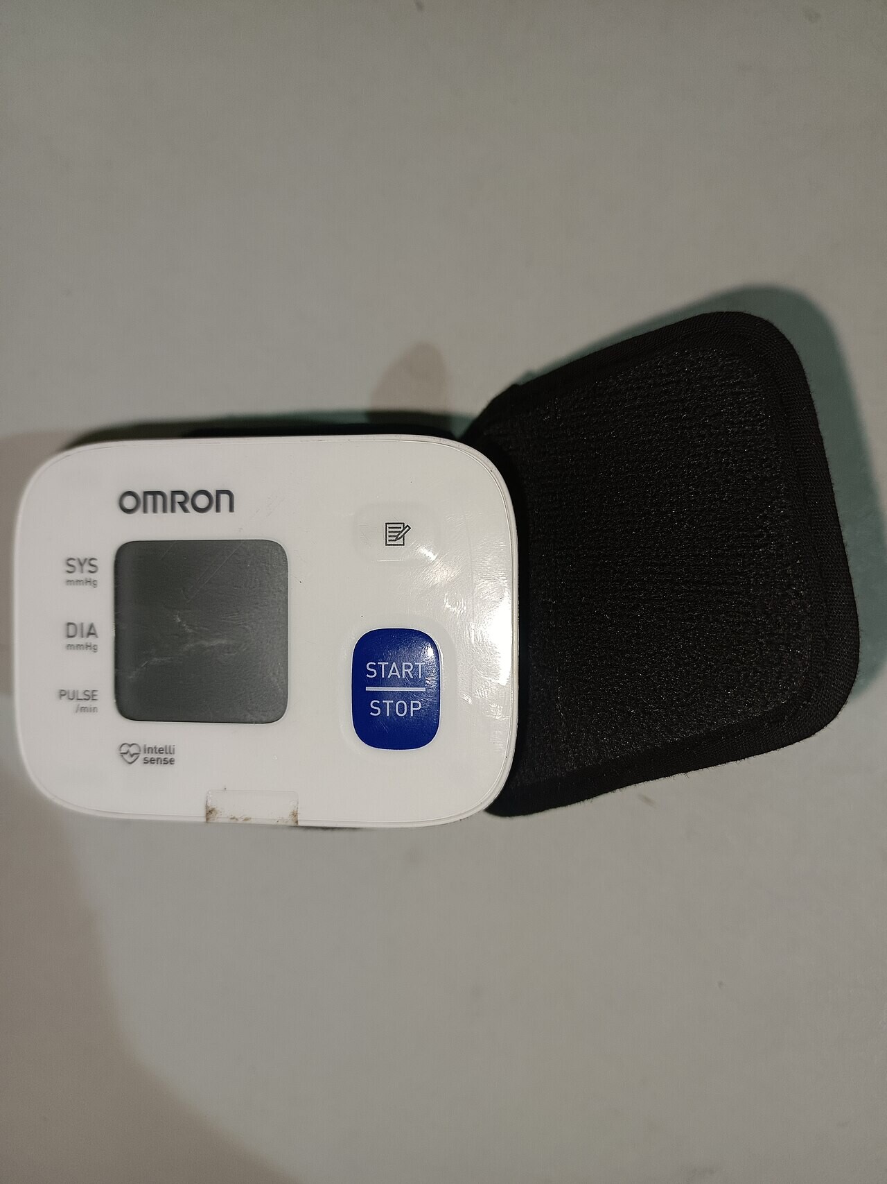 Wrist blood pressure monitor