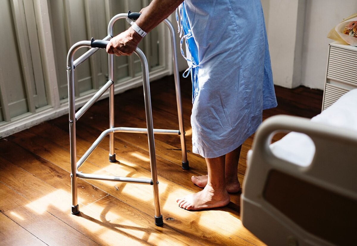 Walking frame